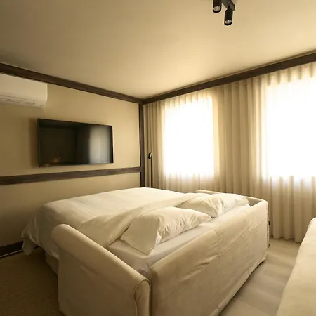 Raibu By Stayc Hotel *