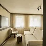 Otel Raibu By Stayc Gent